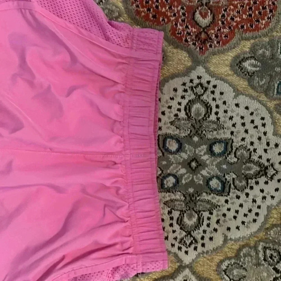 WOMENS NIKE RUNNING SHORTS SIZE XS PINK - Picture 5 of 5